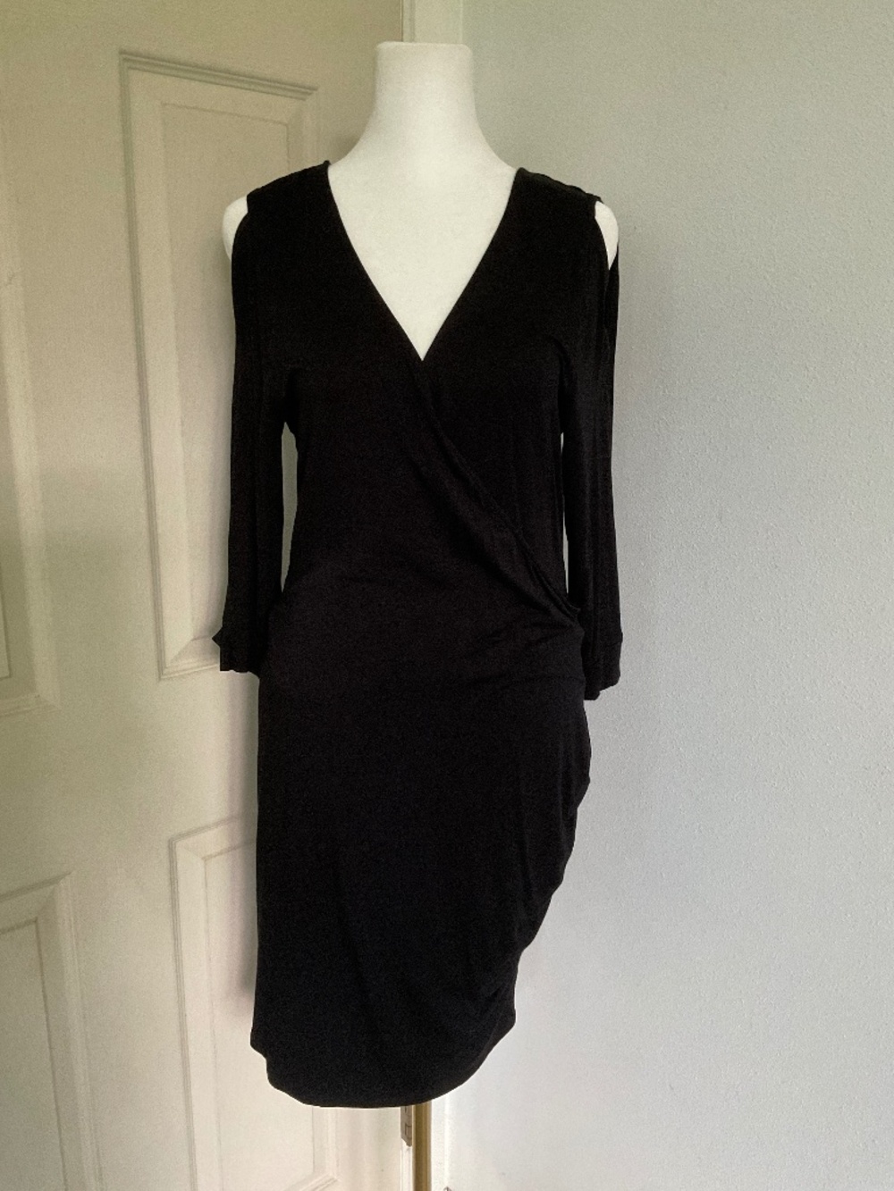 Black cold shoulder V-neck dress